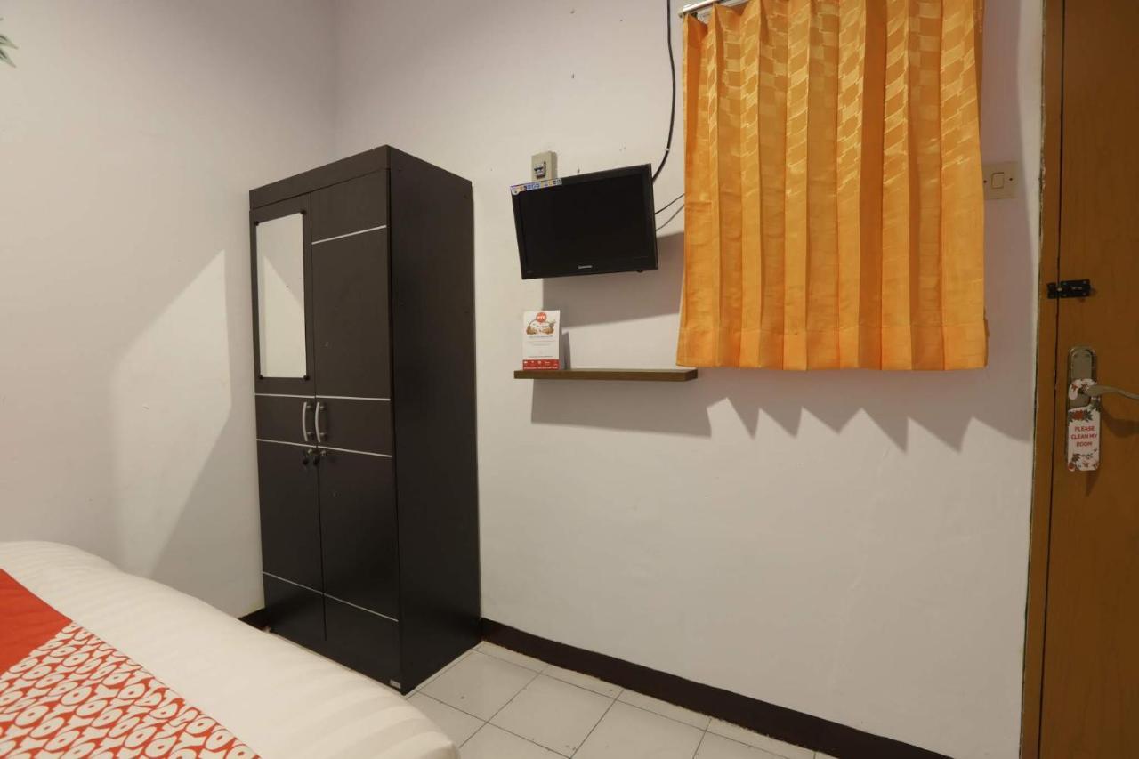 Oyo 176 Near Cideng Virgo Residence Jakarta Bagian luar foto